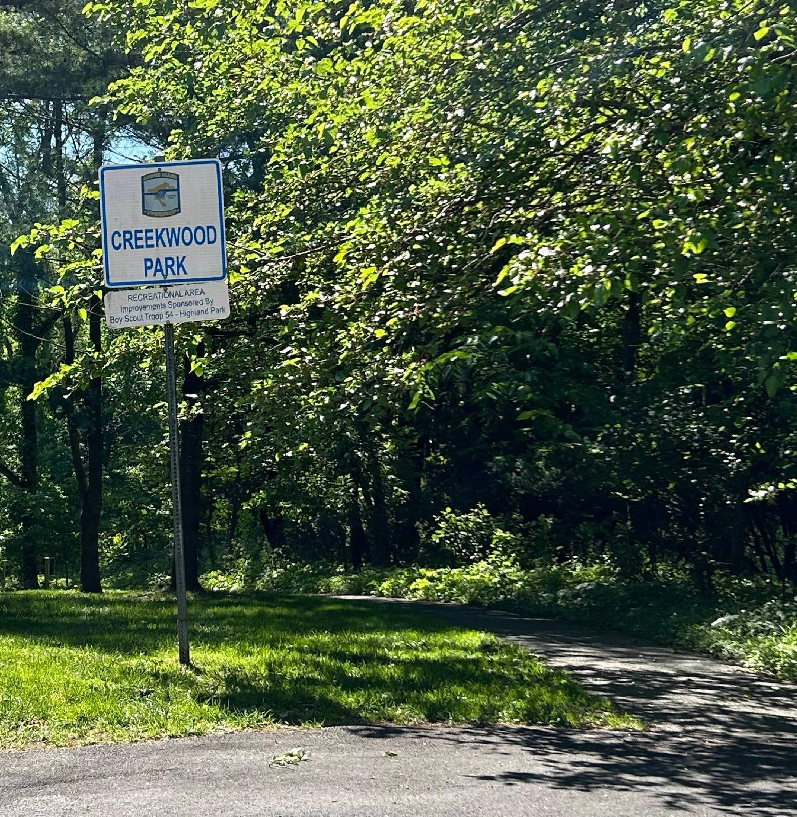 Creekwood park sign